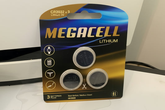 3 batteries piles megacell